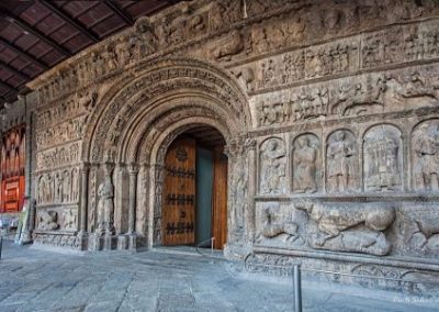 LEGADO MEDIEVAL, EL MONESTIR DE RIPOLL CON CASTANYADA, 14 de Noviembre